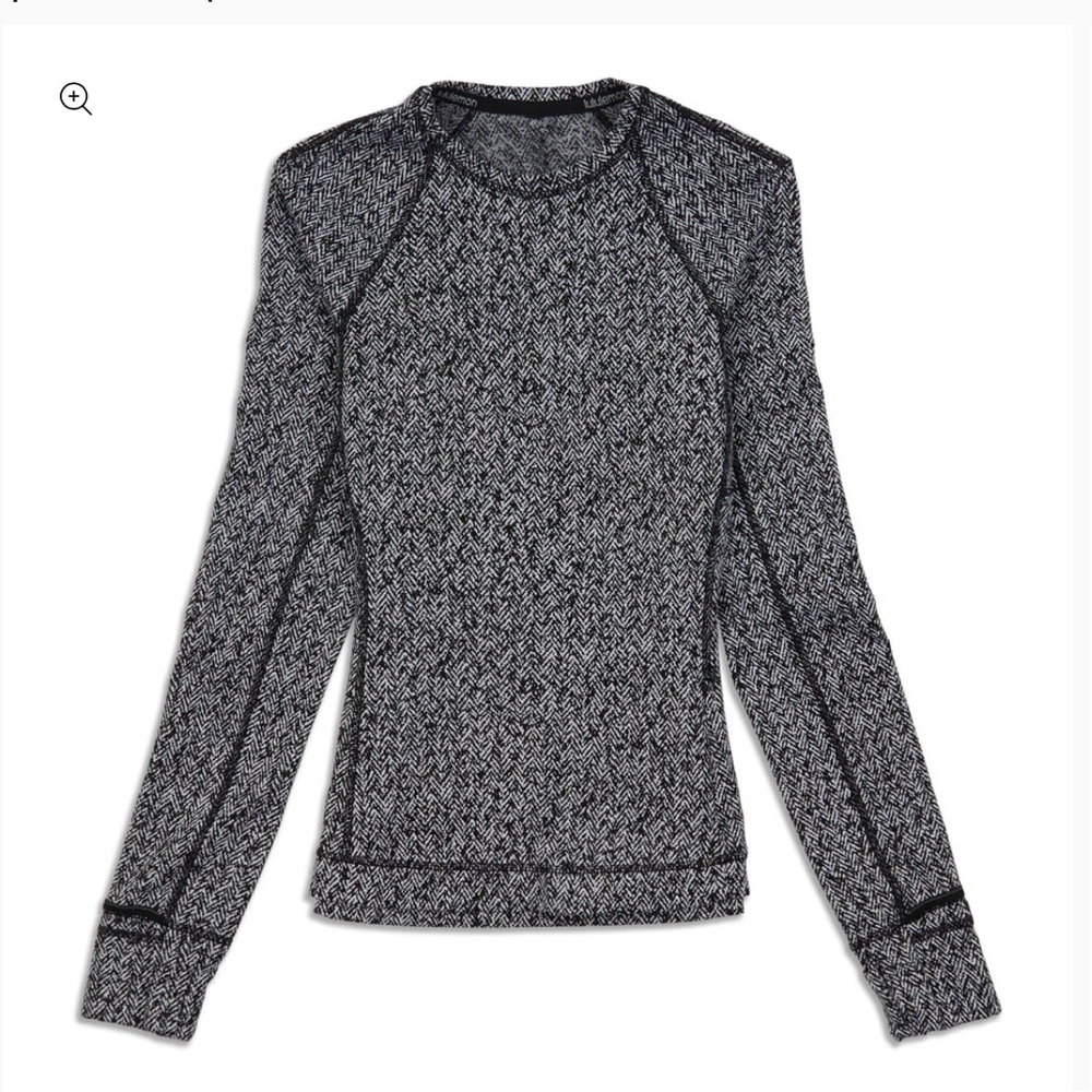Lululemon women’s Runderful long sleeve top